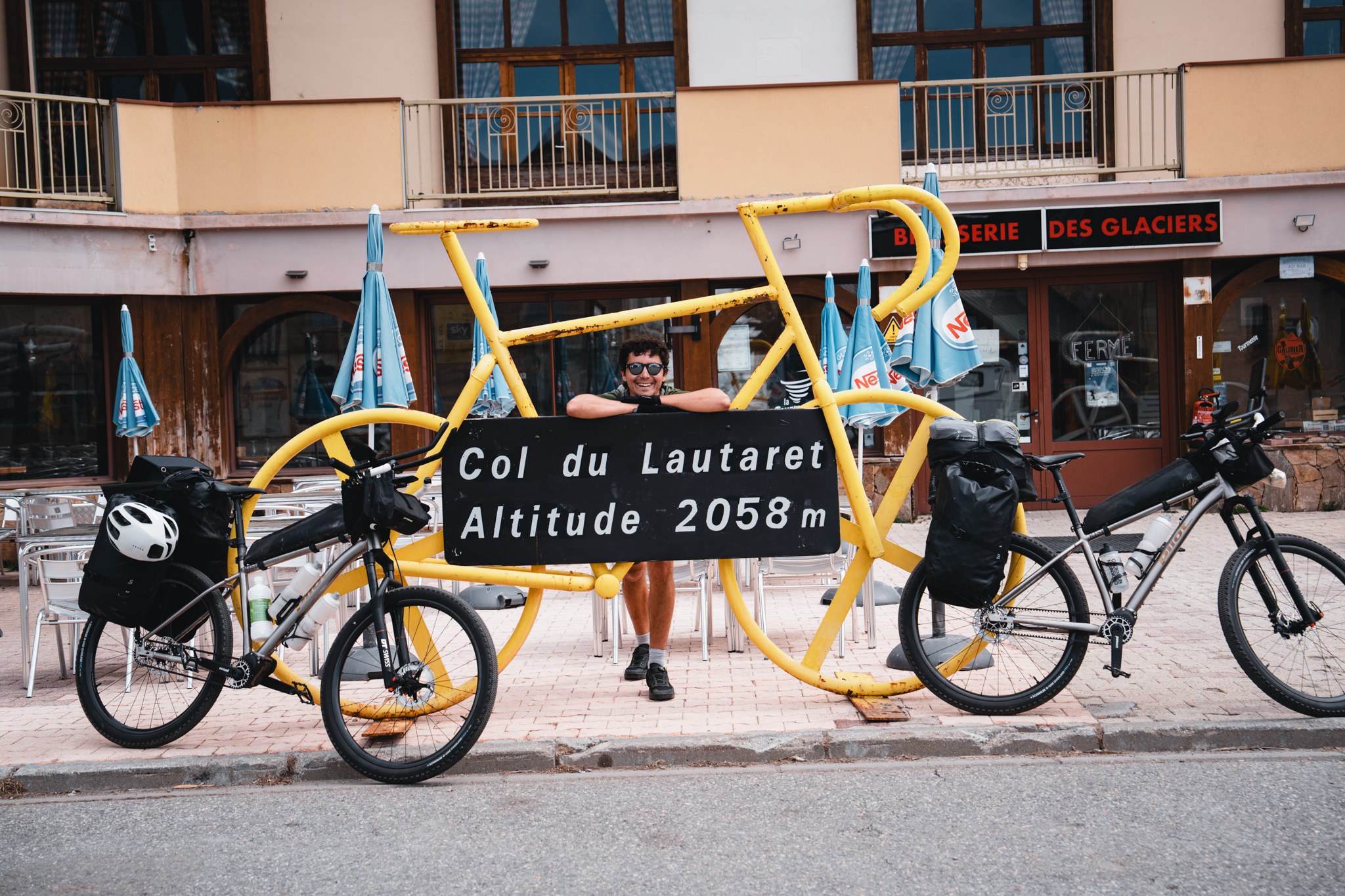 Crossing Col du Lautaret with loaded bikes